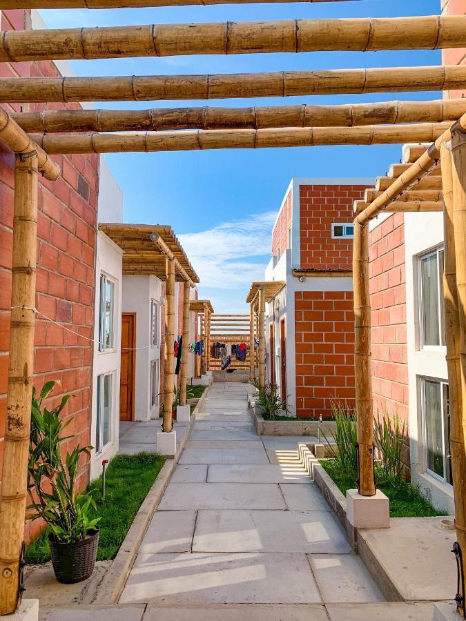 Free Spirit Ecuador, Puerto Engabao Hotel Екстериор снимка