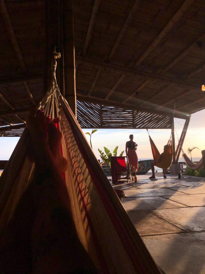 Free Spirit Ecuador, Puerto Engabao Hotel Екстериор снимка