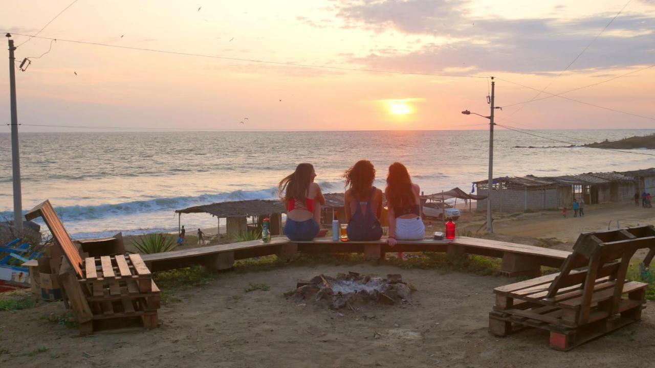 Free Spirit Ecuador, Puerto Engabao Hotel Екстериор снимка