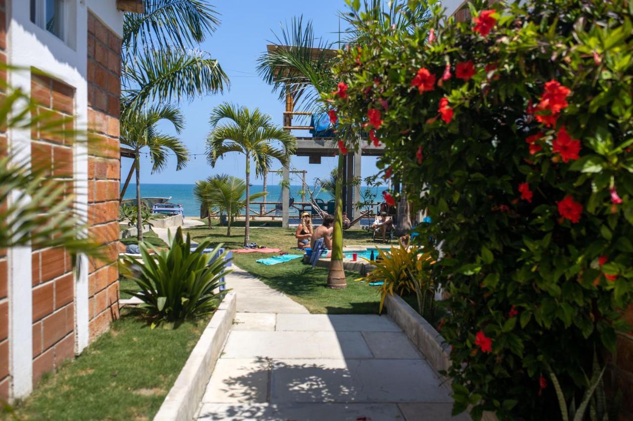 Free Spirit Ecuador, Puerto Engabao Hotel Екстериор снимка
